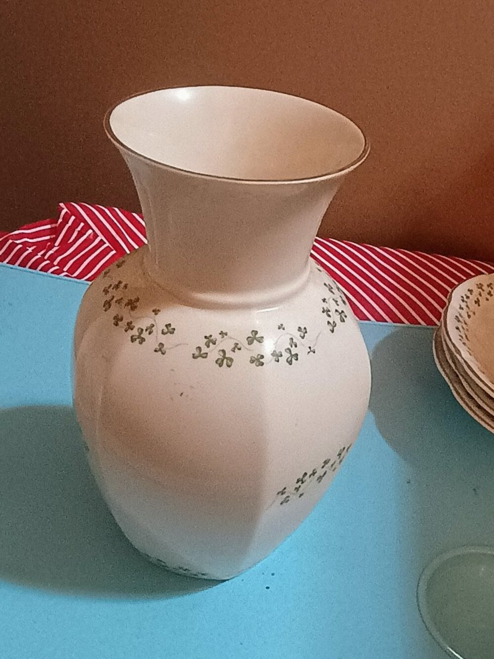 Vintage Royal Tara Vase